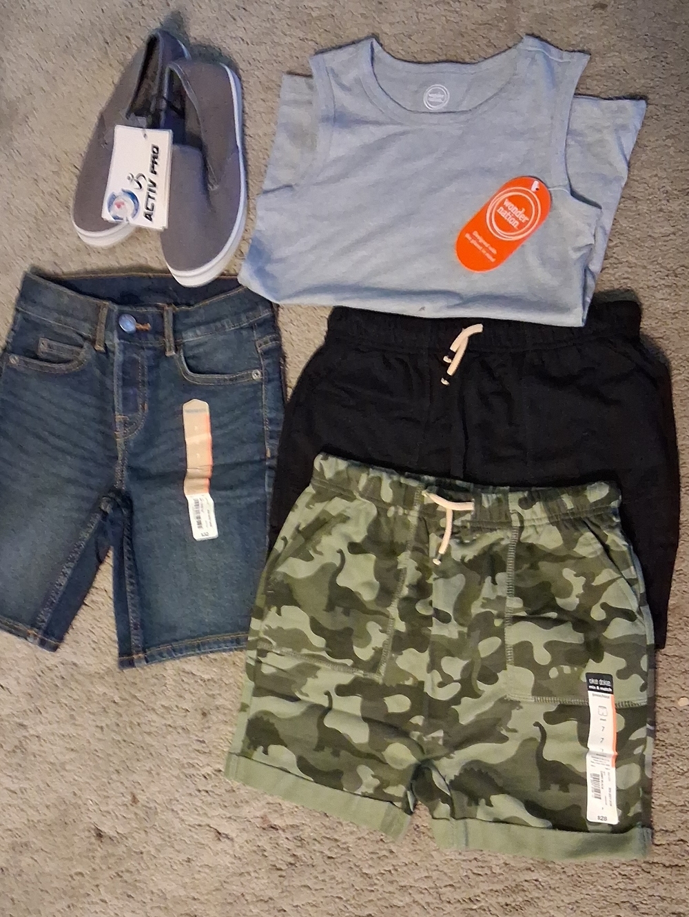 Lot Of 3 Pairs Of Shorts, Top And Shoes For A Boy Sz 7